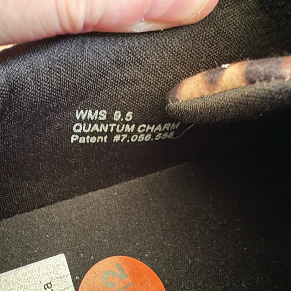 NWOB DV by Dolce Vita Quantum Charm Leopard Sneakers 9.5 - Picture 9 of 9